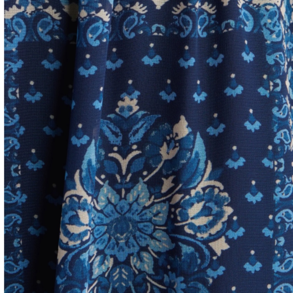 Julia Jordan Tiered Long Sleeve Drawstring Waist Dress - Picture 7 of 10